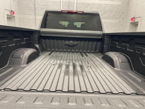 2025 Chevrolet Silverado 3500 LT