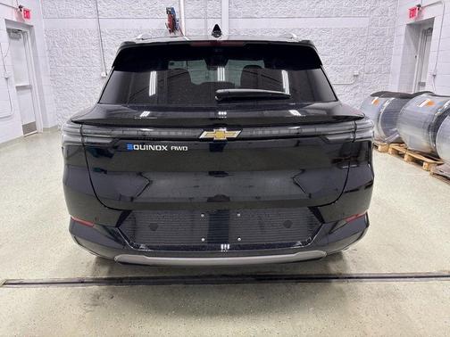 2026 Chevrolet Equinox EV LT 2