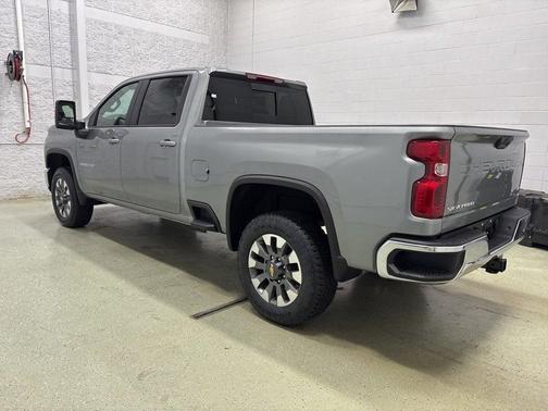 2026 Chevrolet Silverado 3500 LT