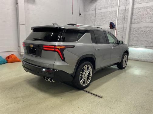 2025 Chevrolet Traverse High Country
