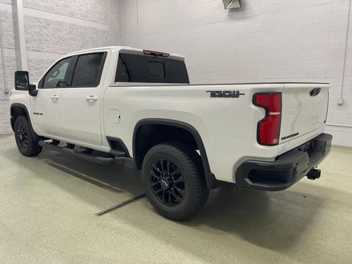 2025 Chevrolet Silverado 3500 LTZ