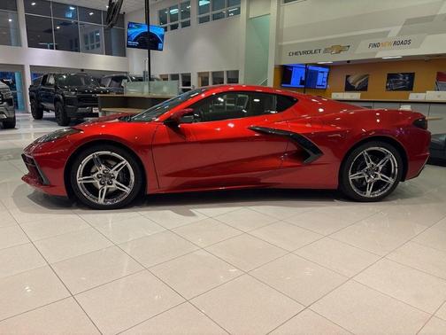 2024 Chevrolet Corvette Stingray w/2LT