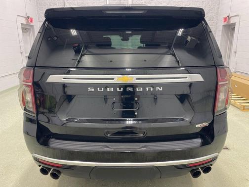 2024 Chevrolet Suburban High Country