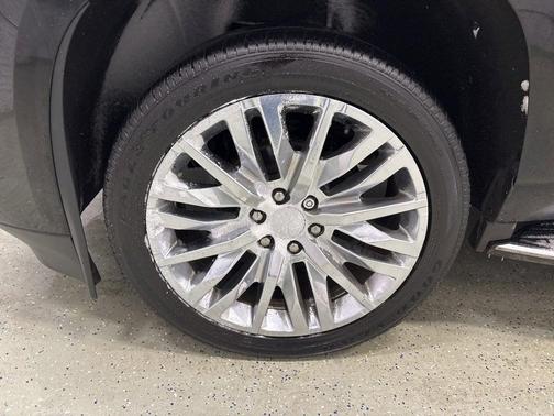 2020 Cadillac Escalade Premium Luxury