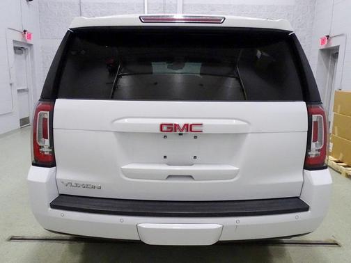 2017 GMC Yukon SLE