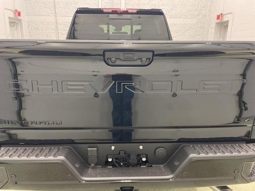 2025 Chevrolet Silverado 2500 LTZ