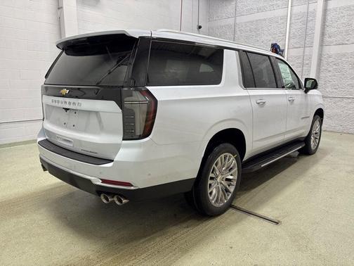 Polar White 2026 Chevrolet Suburban Premier