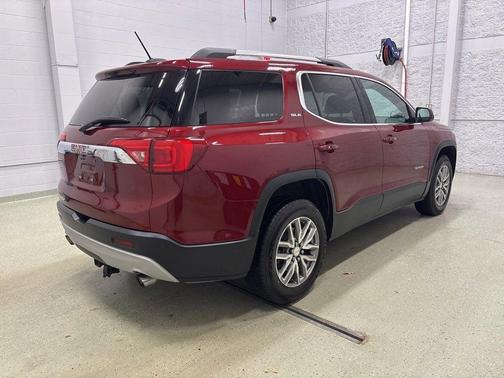 2017 GMC Acadia SLE-2