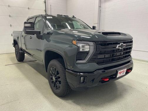 2025 Chevrolet Silverado 3500 LTZ