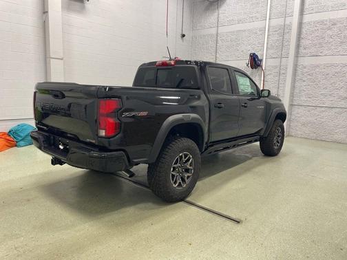 2025 Chevrolet Colorado ZR2