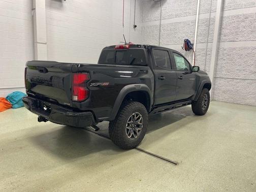 2025 Chevrolet Colorado ZR2