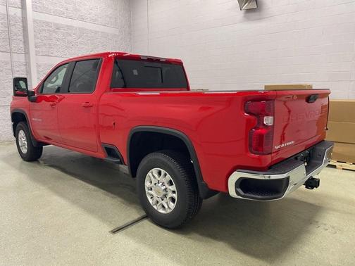 2025 Chevrolet Silverado 3500 LT
