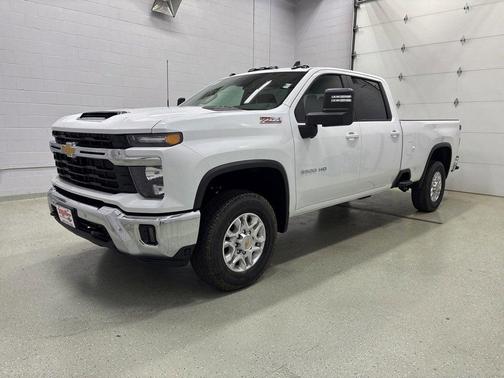 2026 Chevrolet Silverado 3500 LT