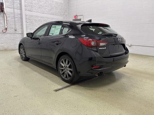 2018 Mazda Mazda3 Touring