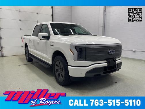 2023 Ford F-150 Lightning LARIAT