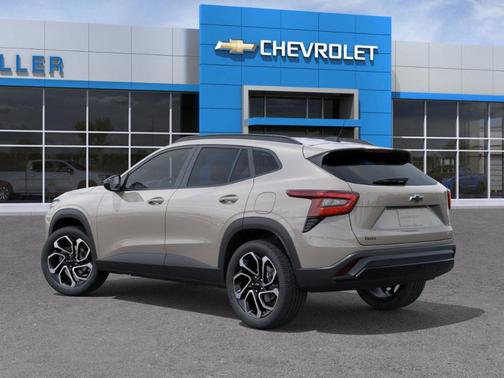 White Sand 2026 Chevrolet Trax 2RS