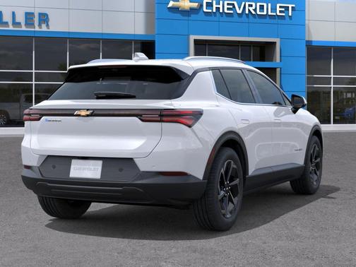 2026 Chevrolet Equinox EV LT 2