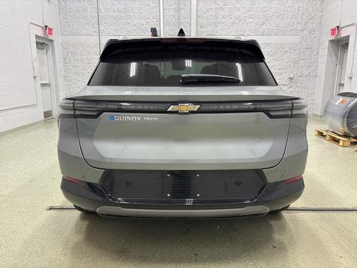 2026 Chevrolet Equinox EV LT 2