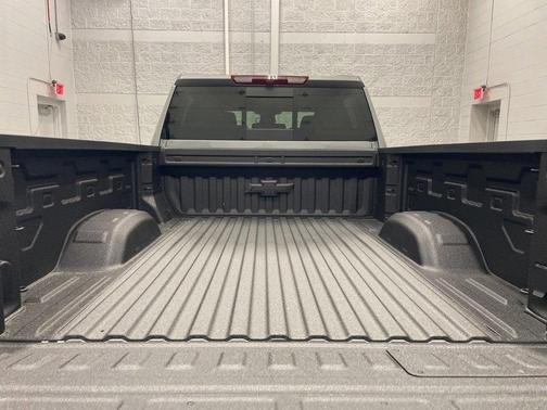 2025 Chevrolet Silverado 3500 LT