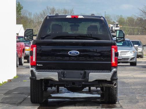 Black Metallic 2026 Ford F-250 Lariat