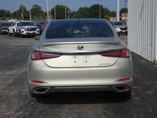 Beige Metallic 2025 Lexus ES 350 Luxury