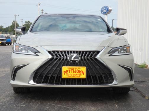 Beige Metallic 2025 Lexus ES 350 Luxury