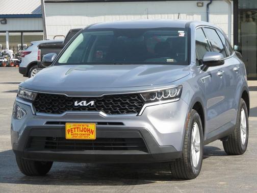2023 Kia Sorento LX