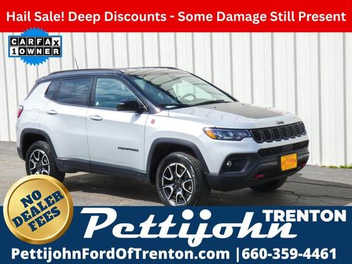 Silver Zynith 2025 Jeep Compass Trailhawk