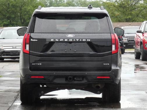 Gray Metallic 2025 Ford Expedition Max Active