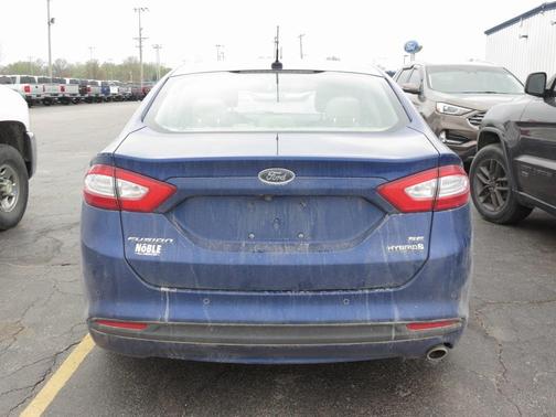 2016 Ford Fusion Hybrid SE