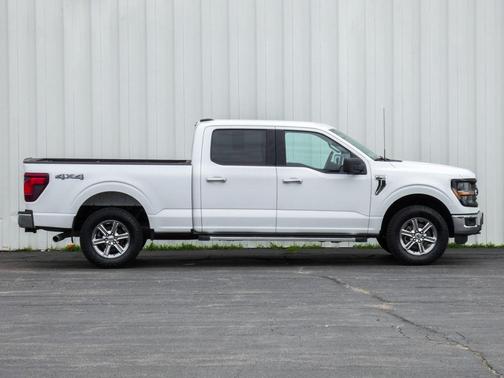 White 2024 Ford F-150 XLT