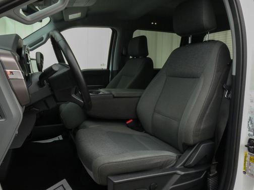 White 2024 Ford F-150 XLT