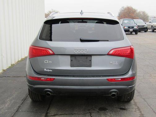2012 Audi Q5 2.0T Premium