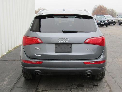 2012 Audi Q5 2.0T Premium