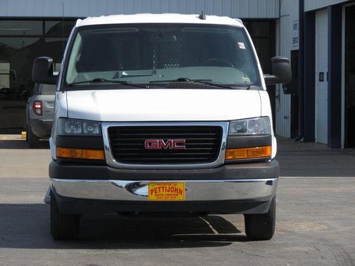 2023 GMC Savana 2500 Work Van