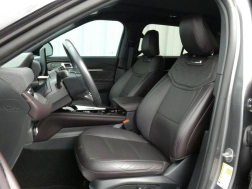 Gray Metallic 2025 Ford Explorer Platinum