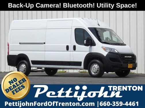 Bright White Clearcoat 2023 RAM ProMaster 2500 High Roof