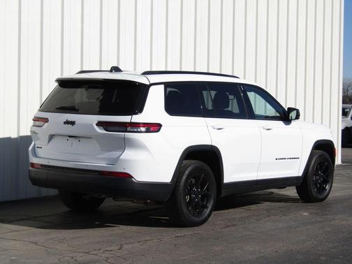 2024 Jeep Grand Cherokee L Laredo
