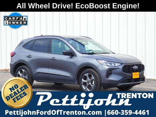 Gray Metallic 2025 Ford Escape ST-Line