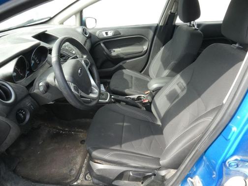 Blue Candy 2016 Ford Fiesta SE
