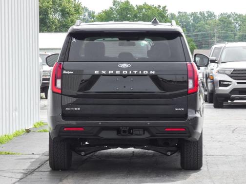 Gray Metallic 2026 Ford Expedition Max Active