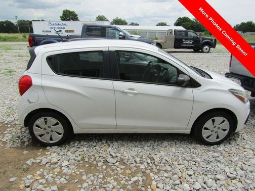 Summit White 2017 Chevrolet Spark LS