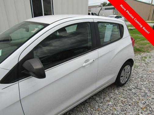 Summit White 2017 Chevrolet Spark LS