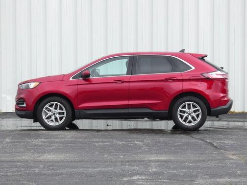 Red Metallic 2023 Ford Edge SEL