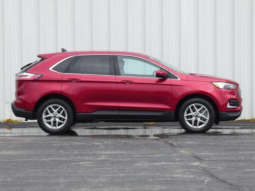 Red Metallic 2023 Ford Edge SEL