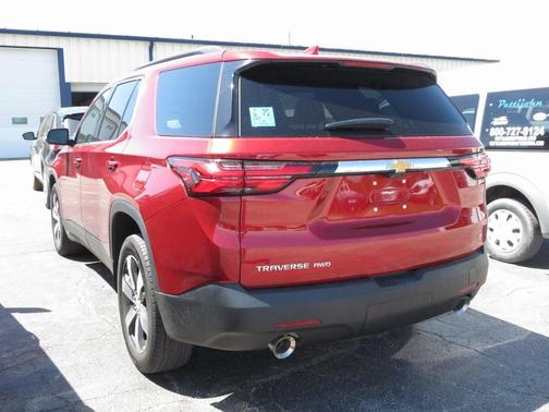 2022 Chevrolet Traverse LT Leather