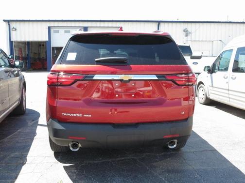 2022 Chevrolet Traverse LT Leather