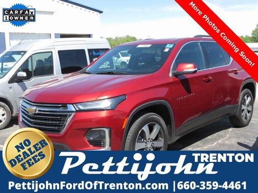 2022 Chevrolet Traverse LT Leather