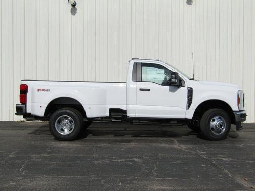 2026 Ford F-350 XLT