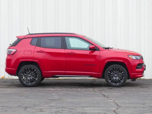 2023 Jeep Compass (RED) Edition
